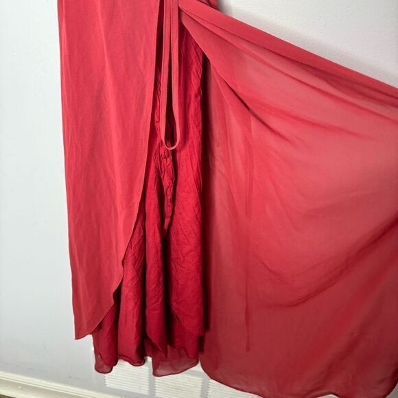 Showpo. wrap midi dress size 2 - Picture 2 of 5